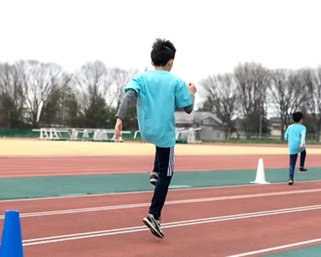 走り方教室HERO